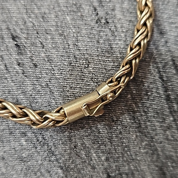 14k Gold 12.1g Braided 8.25" x 3mm Wide - Picture 2 of 8